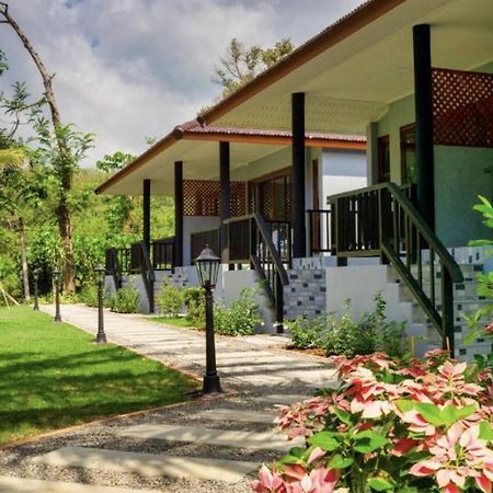 Seaside Sanctuary Bungalows Ko Lanta Εξωτερικό φωτογραφία